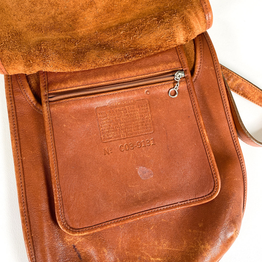 Vintage 90's Coach Hippie Sadle 9131 Brown Leather Flap Purse – CobbleStore  Vintage