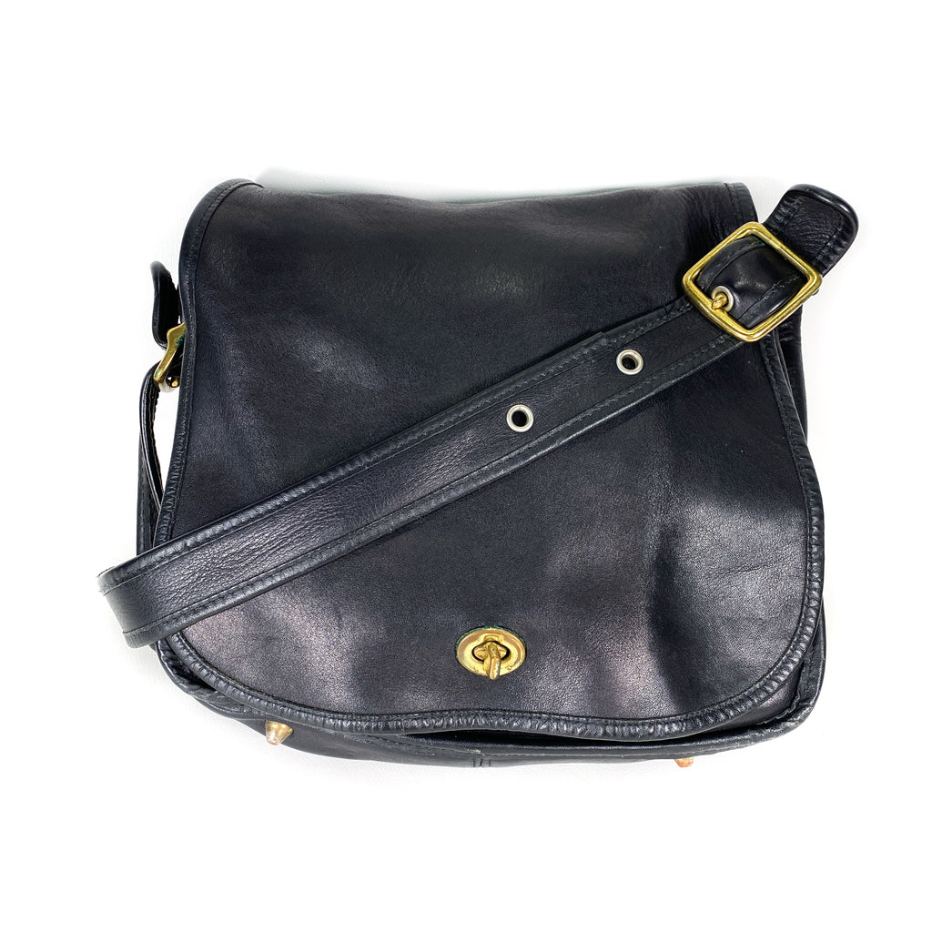 Womens Coach black Leather Cassie 19 Cross-Body Bag | Harrods #  {CountryCode}