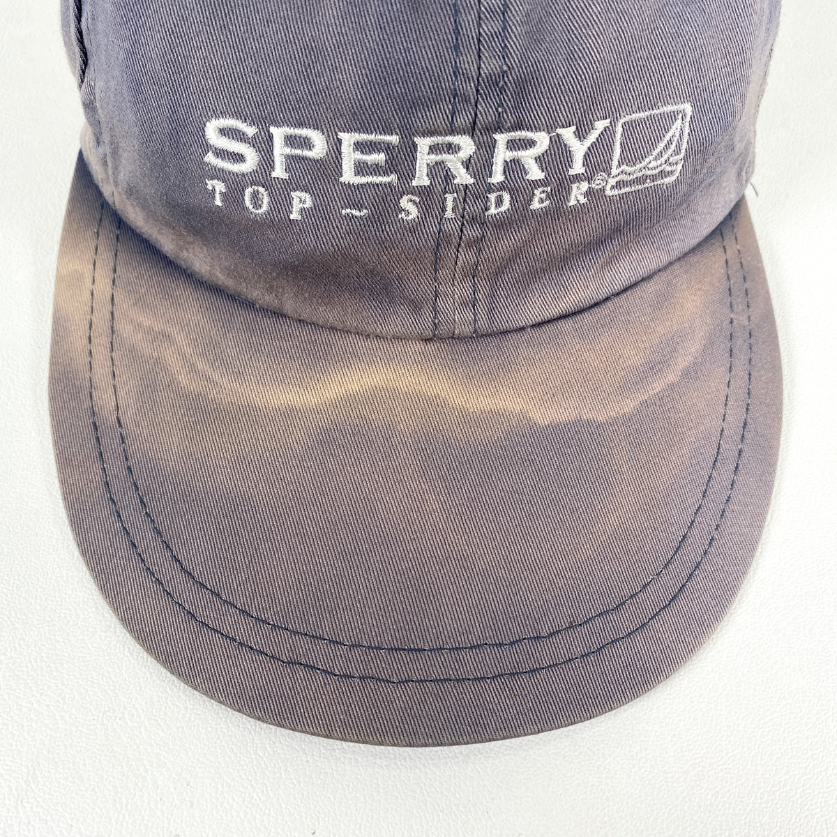 Vintage 1995 Sperry Top Sider Long Brim Hat – CobbleStore Vintage