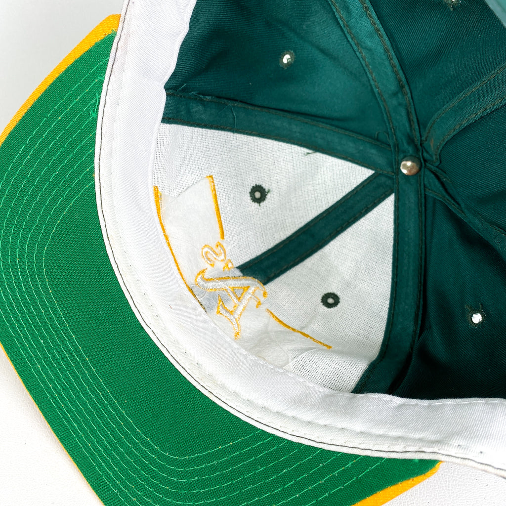 Vintage 90's Oakland A's Athletics Split Bar Hat – CobbleStore Vintage