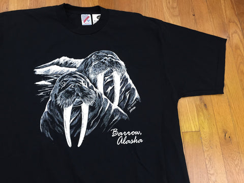 Vintage 90's Barrow Alaska Walrus Animal T-Shirt