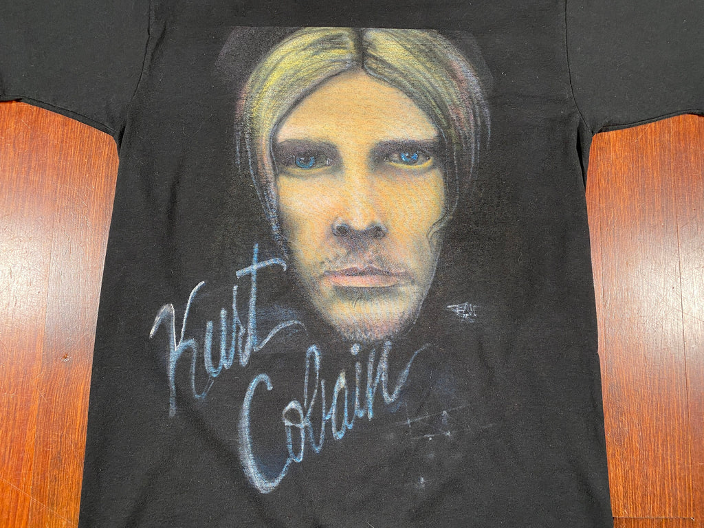 Kurt cobain clearance t shirt h