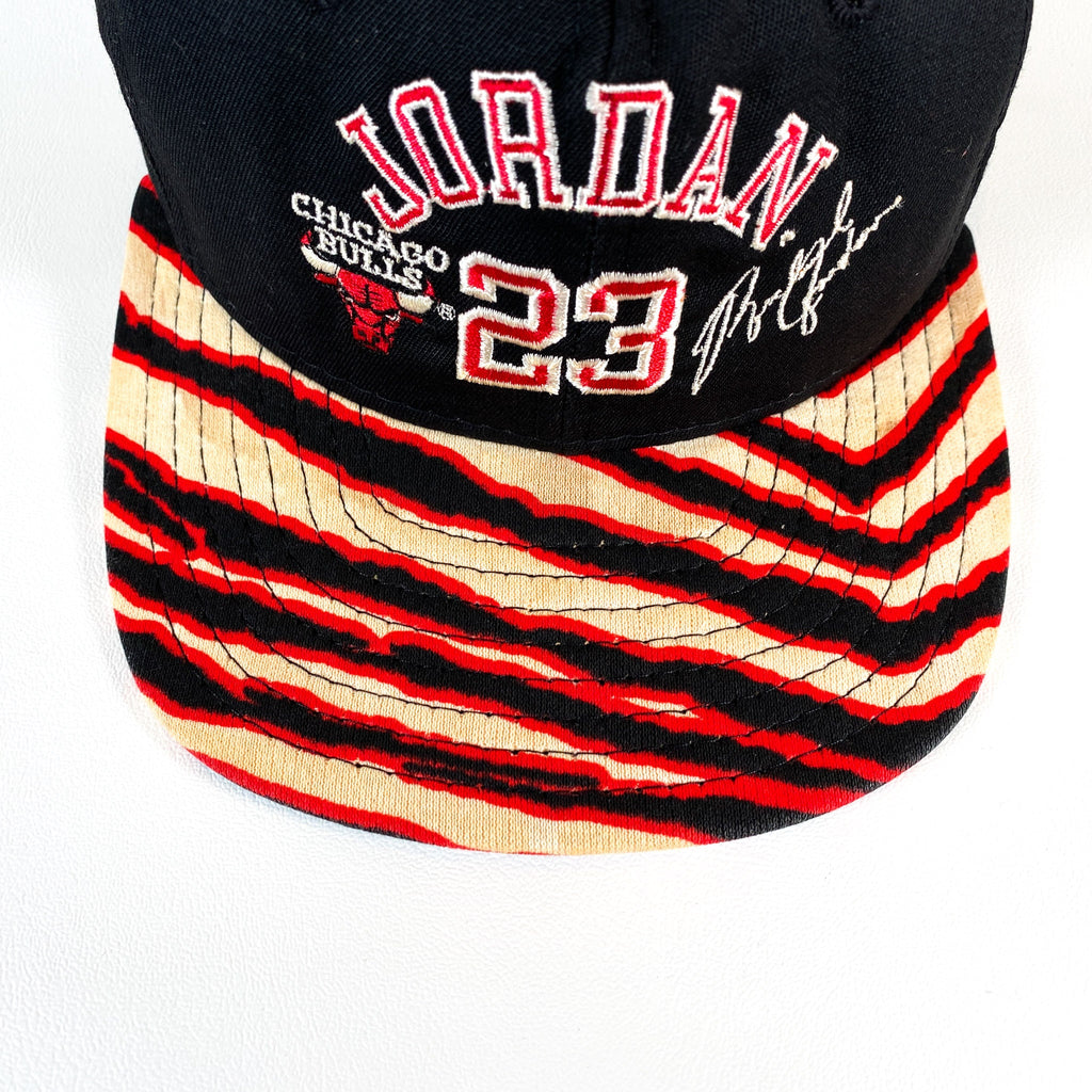 Vintage 90s Chicago Bulls Hat. Black Chicago Bulls Snap Back 
